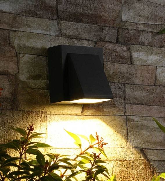 LED WALL LIGHT