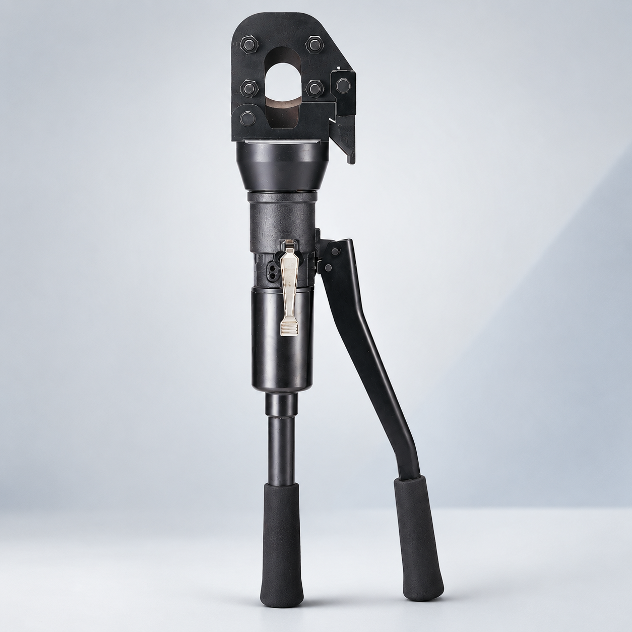 HYDRAULIC CUTTERS